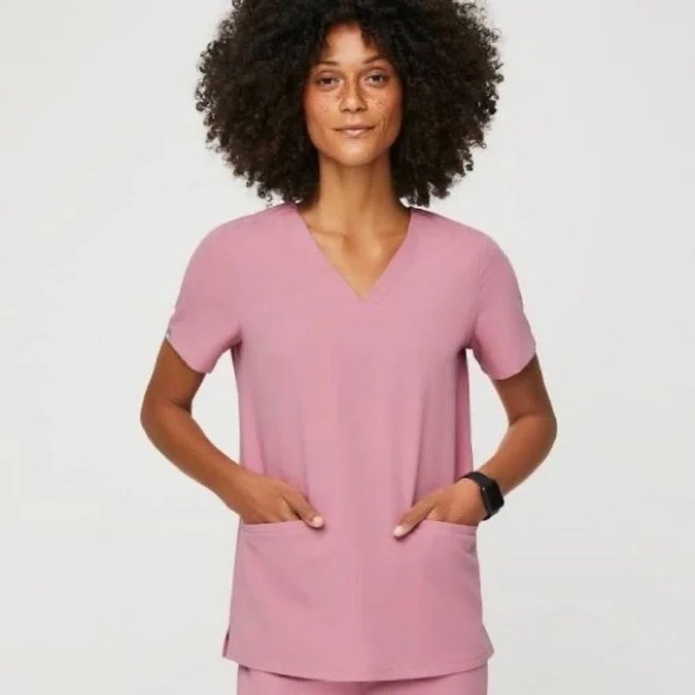 Figs Casma top - chalk pink